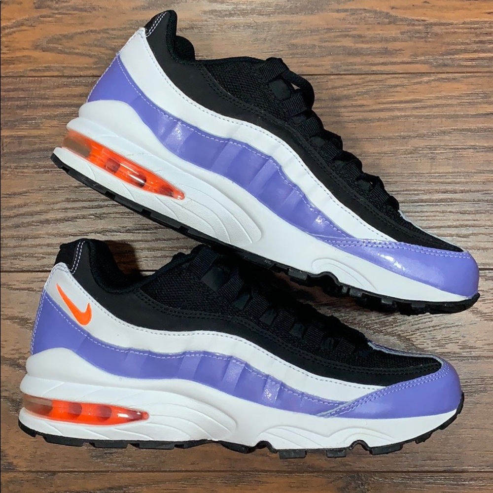 NIKE AIR MAX ‘95 LE (GS) black/total orange - Picture 12 of 16